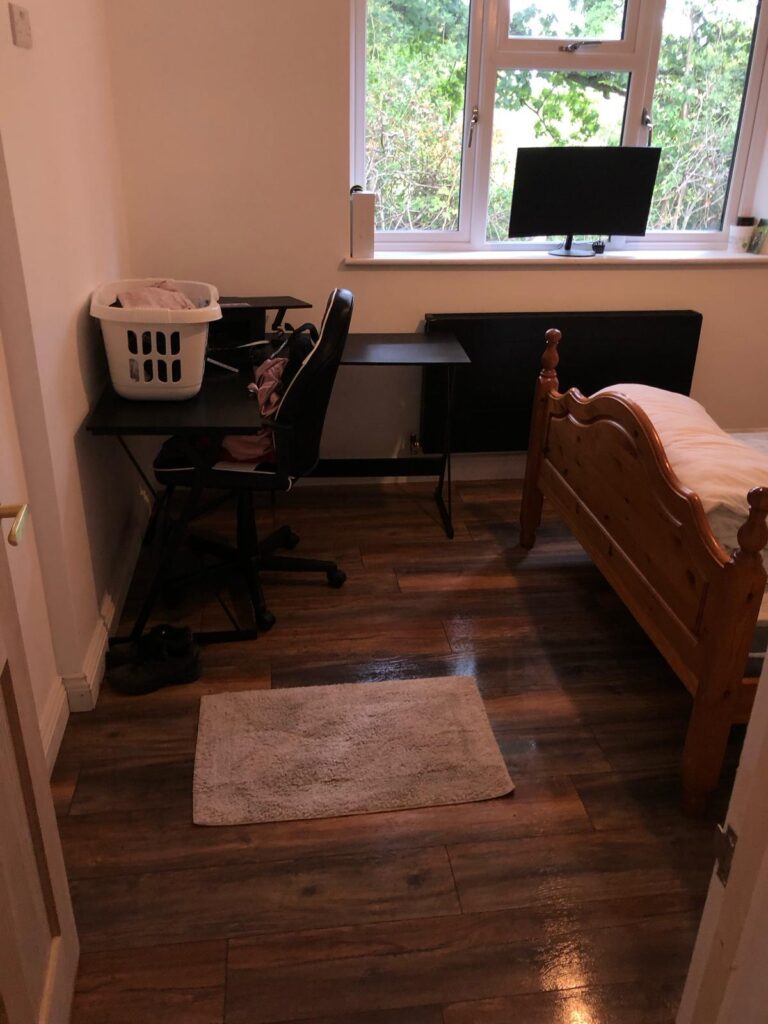 WhatsApp Image 2025-09-11 at 15.42.20 (11)